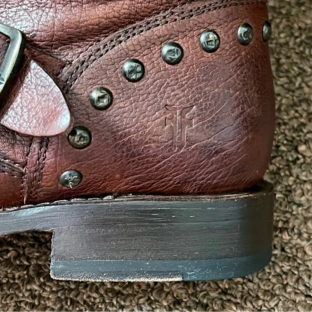 🔴SALE🔴 Frye Veronica studded moto ankle boot Size 8 - Picture 9 of 16